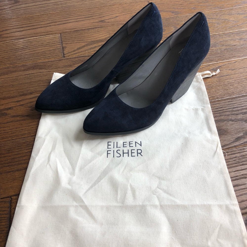 Eileen Fisher navy suede heels